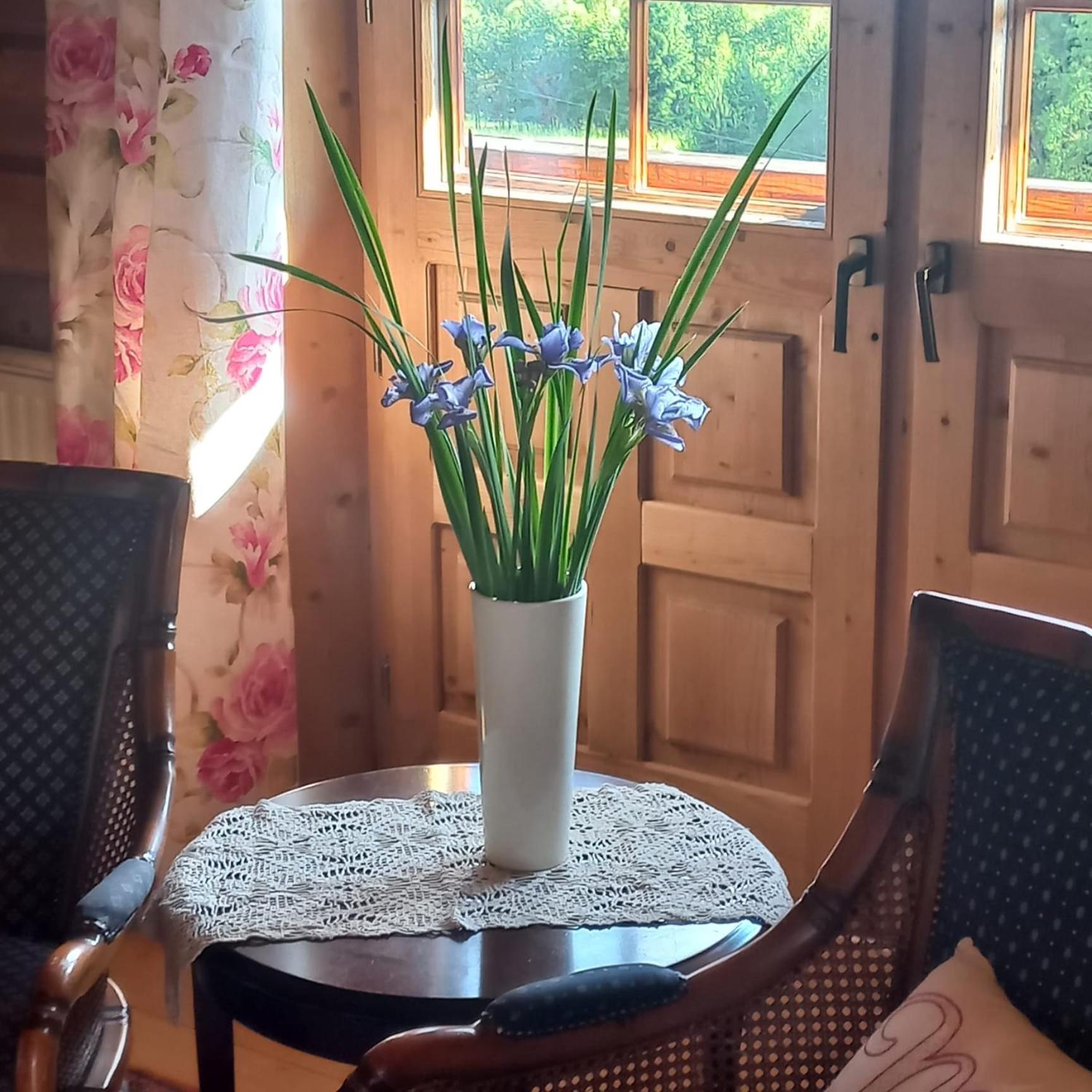 Mizerna Lily Garden Bed & Breakfast 部屋 写真